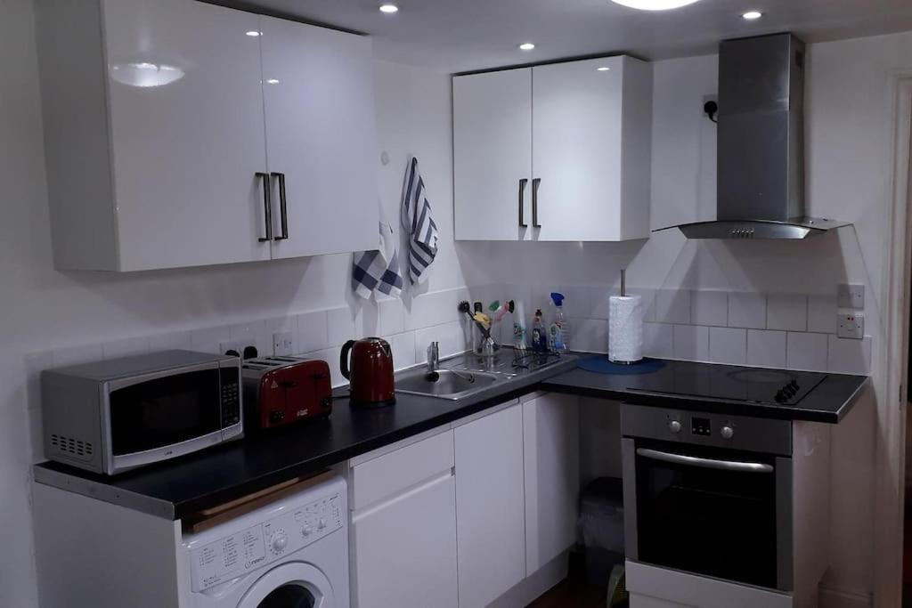 Cosy London Holiday Home Ngoại thất bức ảnh